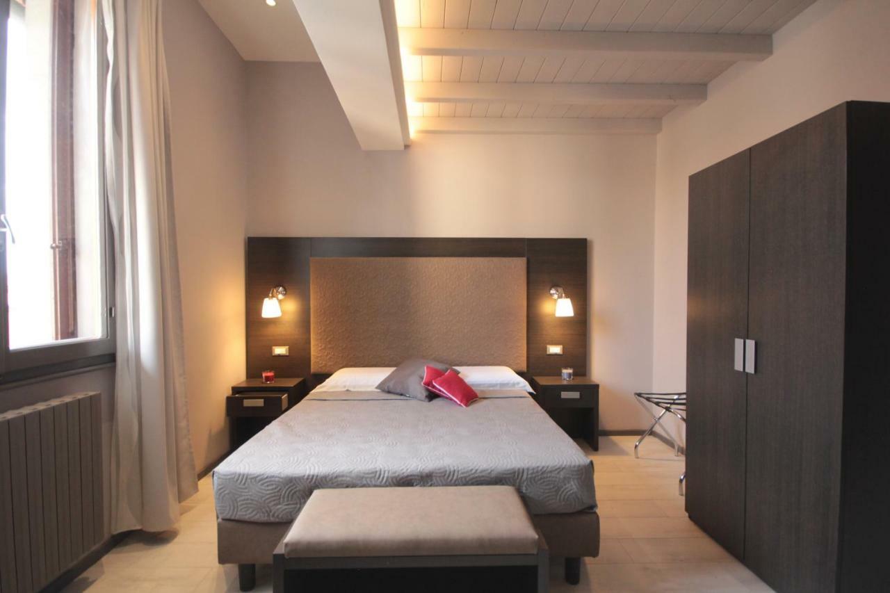 Eda Grey Apartamento Florencia Exterior foto