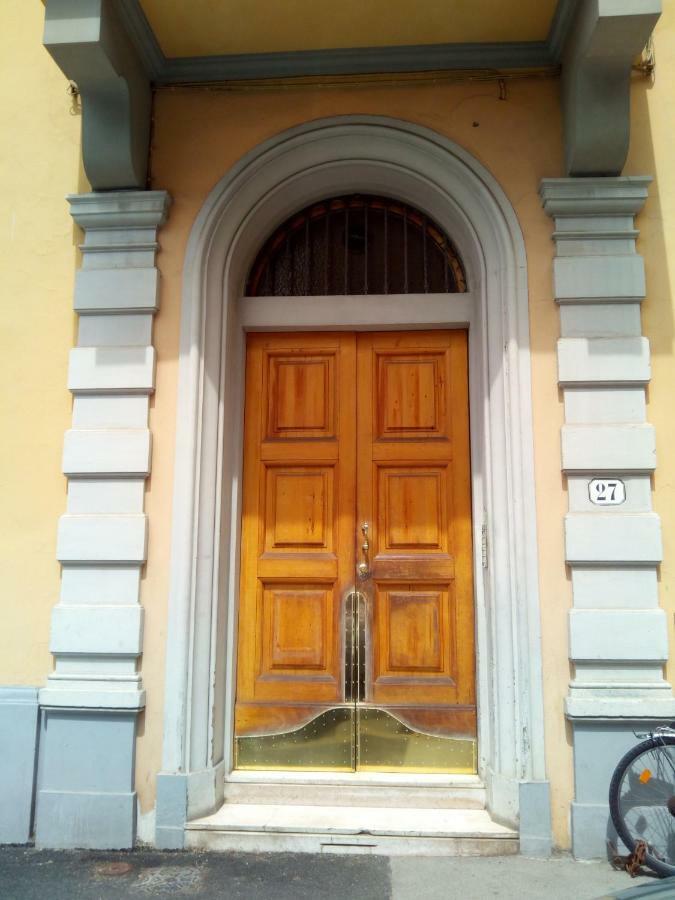 Eda Grey Apartamento Florencia Exterior foto